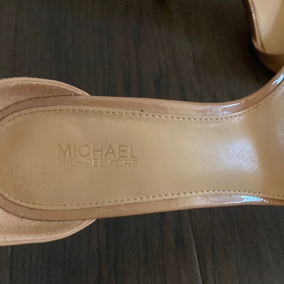 Michael kors heels - Picture 2 of 4